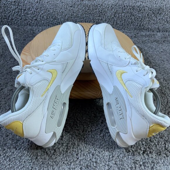 Nike Air Max Excee Running Shoe Womens Size 12 Leather White Saturn Gold Sneaker - Picture 5 of 8